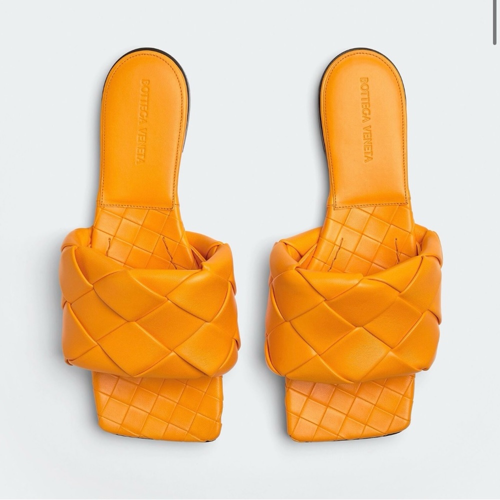 Bottega Veneta Tangerine Lido Sandals 39